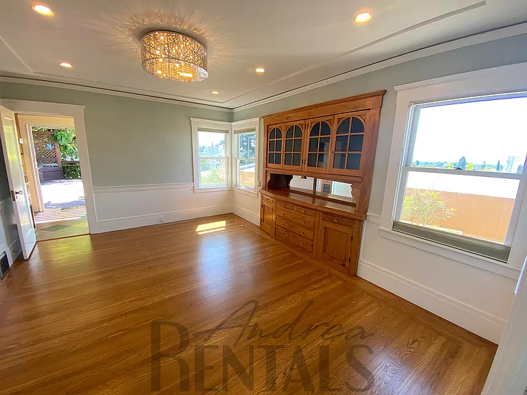 5830 Mendocino Ave — Photo 8