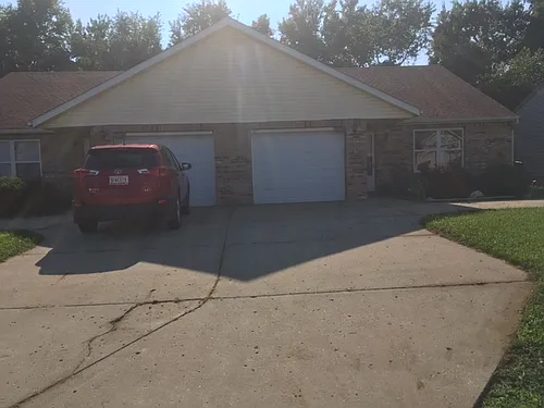 3534 Thornhill Cir W Photo 1