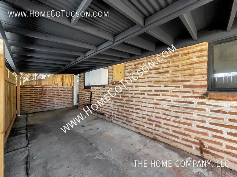 4535 E Fairmount St — Photo 30