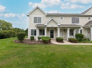 39719 N Warren Ln, Beach Park, IL 60083