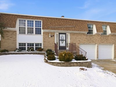 1432 Mitchell Trl, Elk Grove Village, IL, 60007