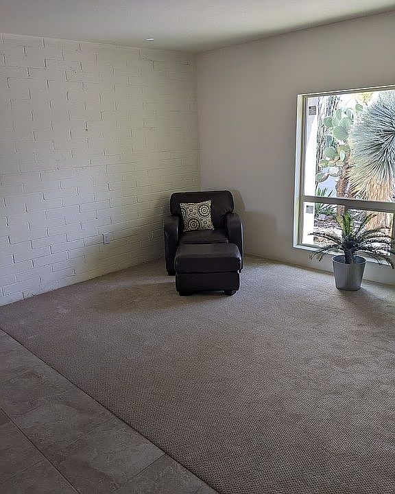 2nd image of 1372 W Camino Lucientes
