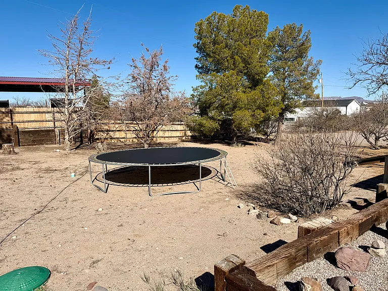 109 Mimbres Rd — Photo 5