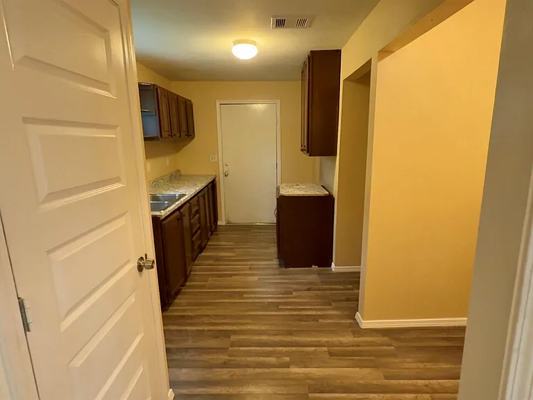 2485 Mangum Rd — Photo 5