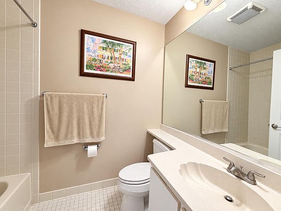 4th image of 3520 Wash Road #C