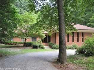 1106 N Holden Rd, Greensboro, NC 27410