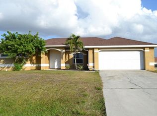 1225 NW 14th Pl, Cape Coral, FL 33993