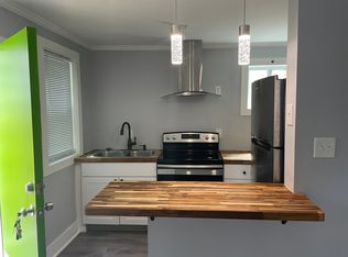 1702 Grove St #A, Savannah, GA 31401