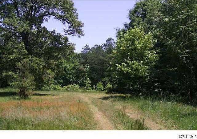 2nd image of 1420 Peach Orchard Rd
