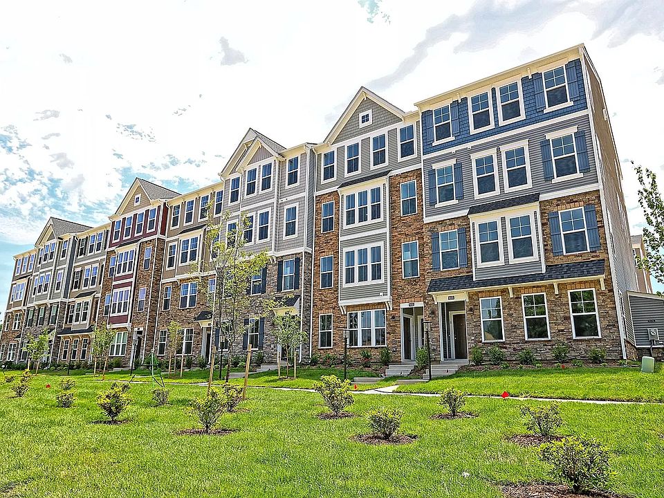 1st image of 9233 Magellan Pkwy #B