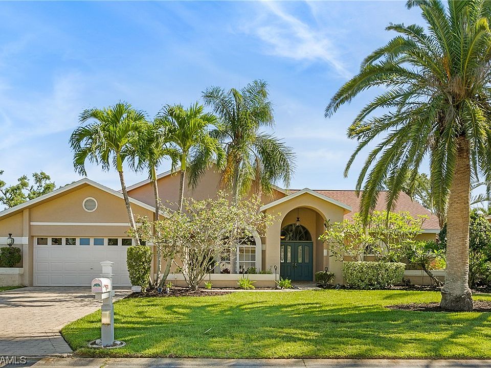 1st image of 8812 Banyan Cove Cir