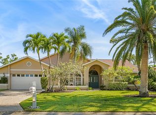 8812 Banyan Cove Cir, Fort Myers, FL 33919