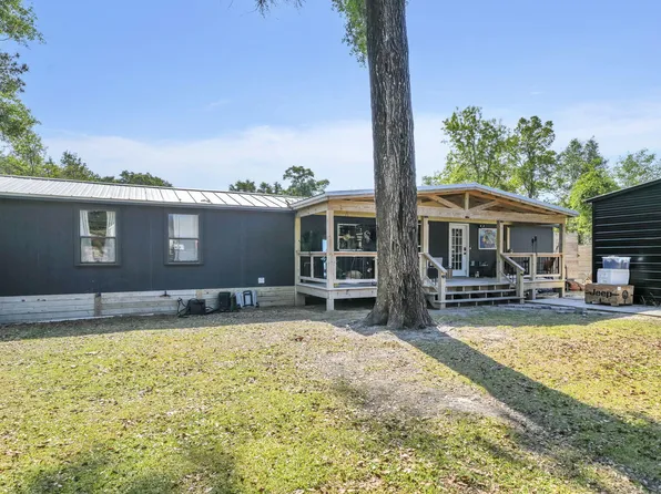 109 Trout Cir, Freeport, FL 32439