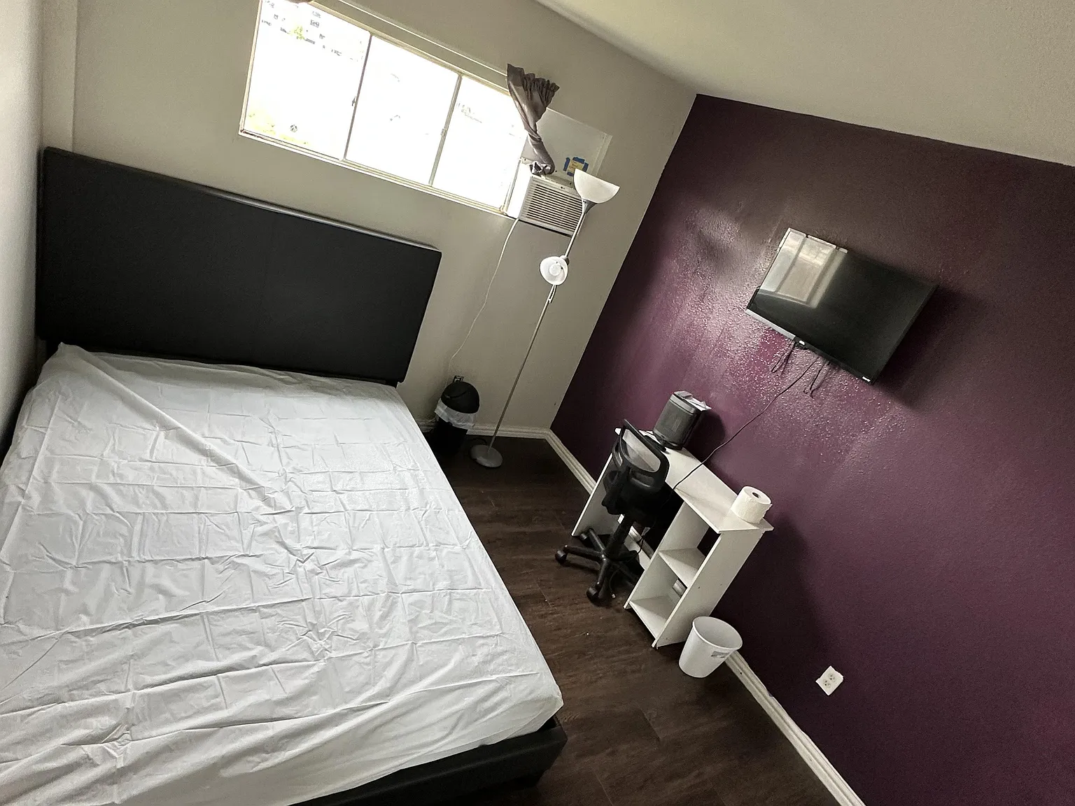 4 bed, 2.0 bath, 1709 sqft, $819 — Photo 3