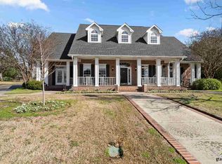 426 Greenhill Park Ave, Mt Pleasant, TX 75455