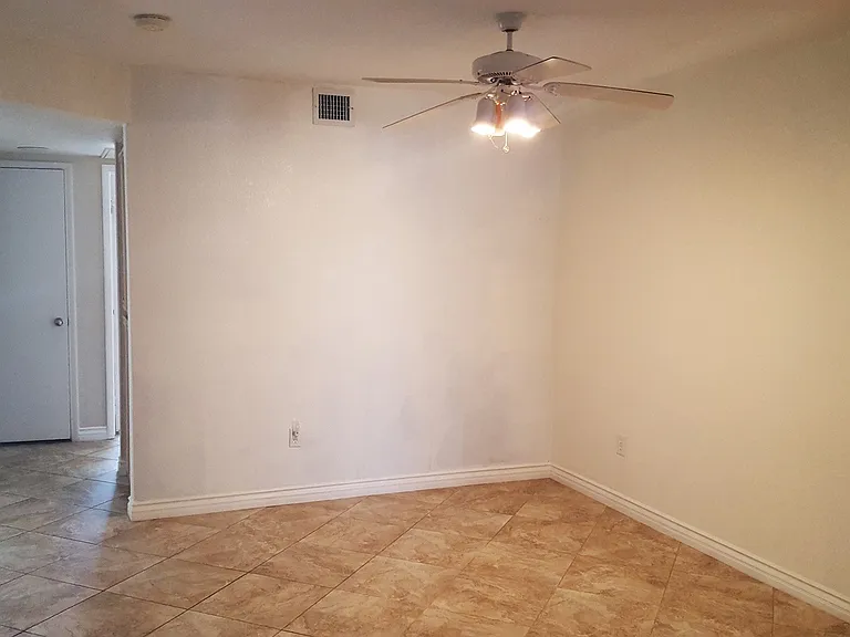 8070 W Russell Rd #1010 — Photo 14