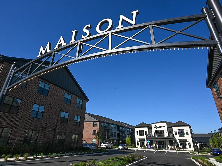 Maison Apartments — Photo 43