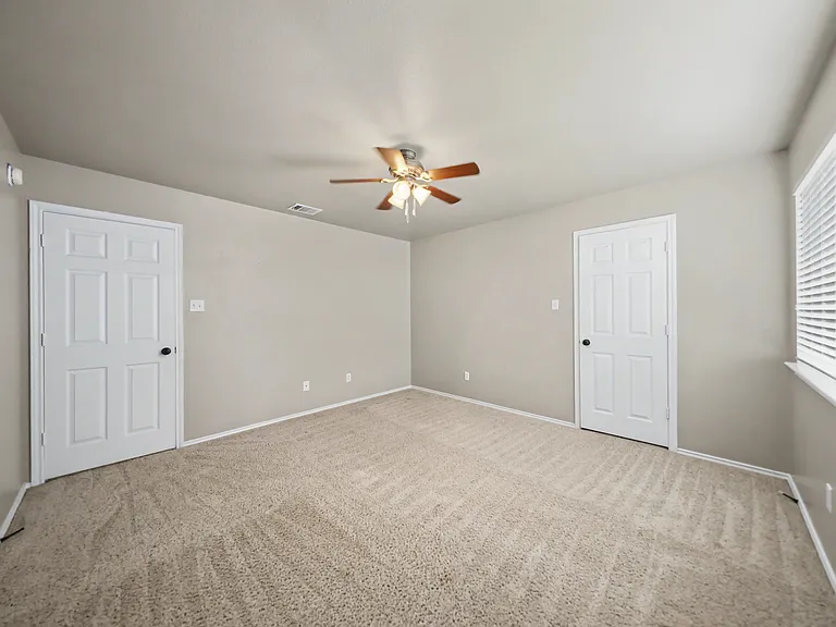 2203 Ryan Dr — Photo 27