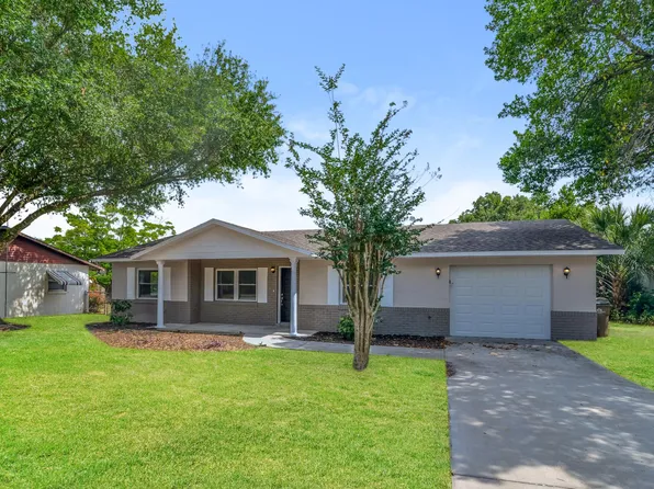 3760 Michigan Ave, Mount Dora, FL 32757