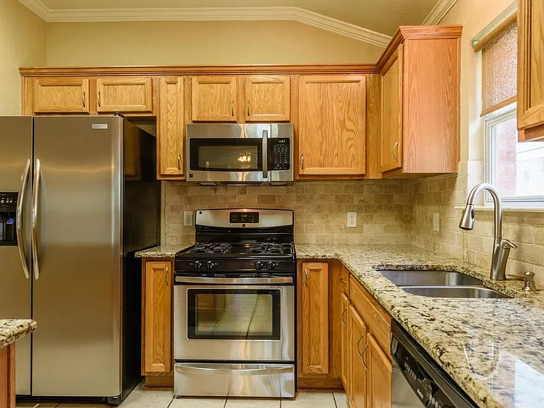 14616 Springs Edge Dr — Photo 9