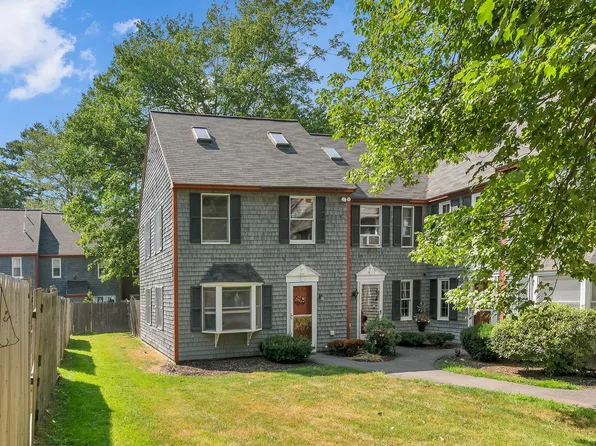 38 Munroe Lane #38, Topsham, ME 04086