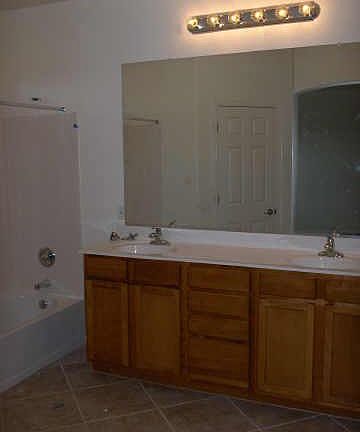 5th image of 753 W Burkhatter Drive