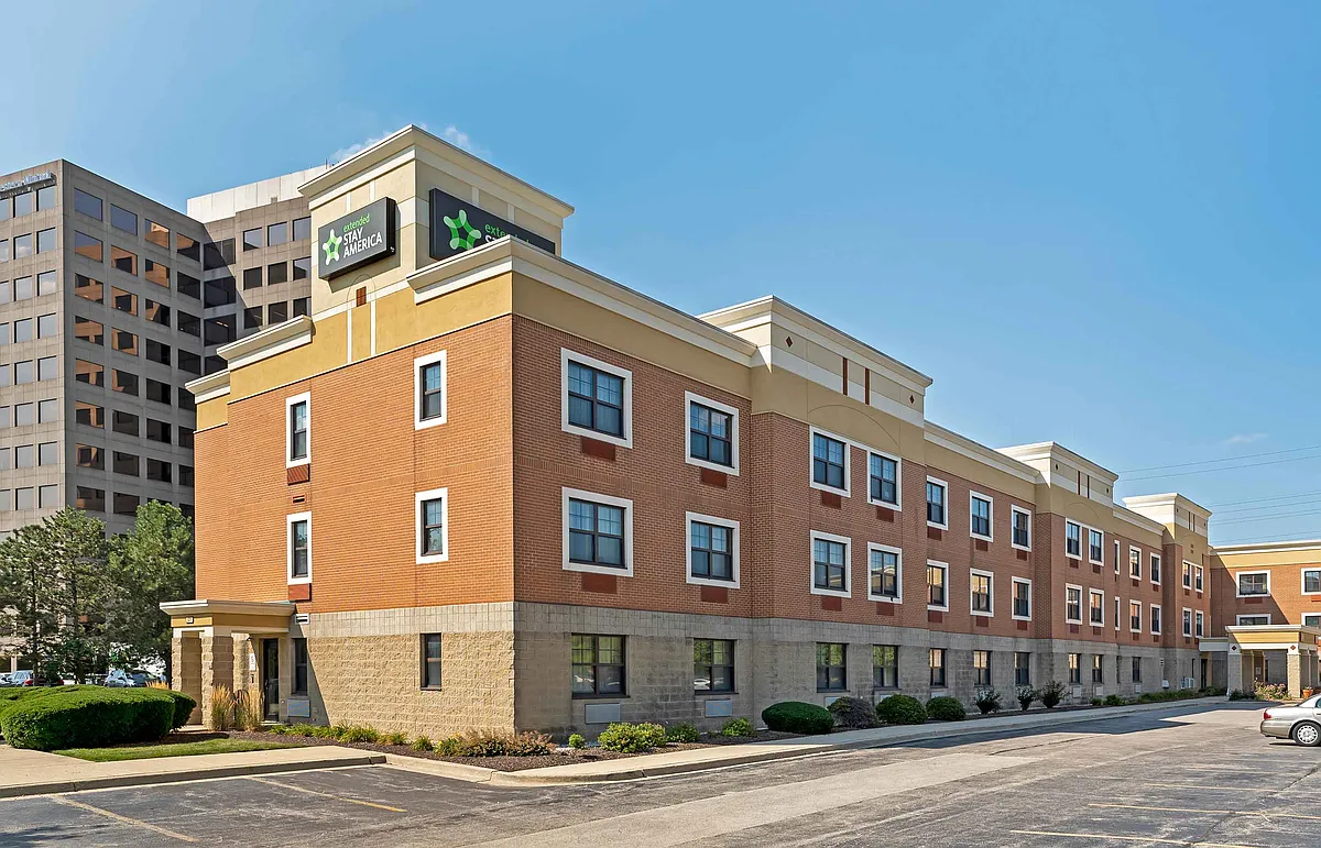 Exterior - Chicago - Skokie