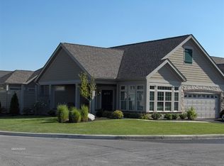 2790 Canterbury Cir, Port Clinton, OH 43452