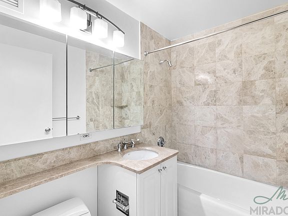 3rd image of 60 W 23rd St APT 1405