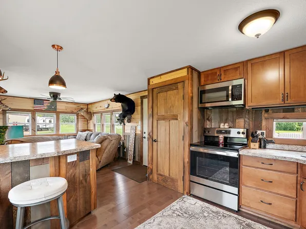 4030 North Rd, Moose Lake, MN 55767