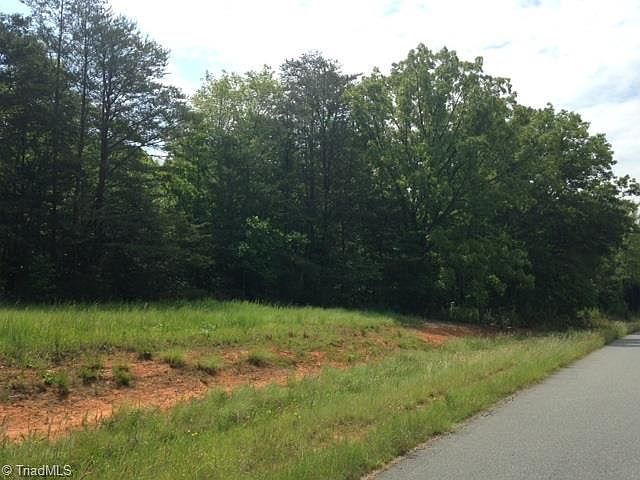 1st image of 214 Beech Bend Ln
