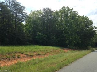 214 Beech Bend Ln, Stoneville, NC 27048