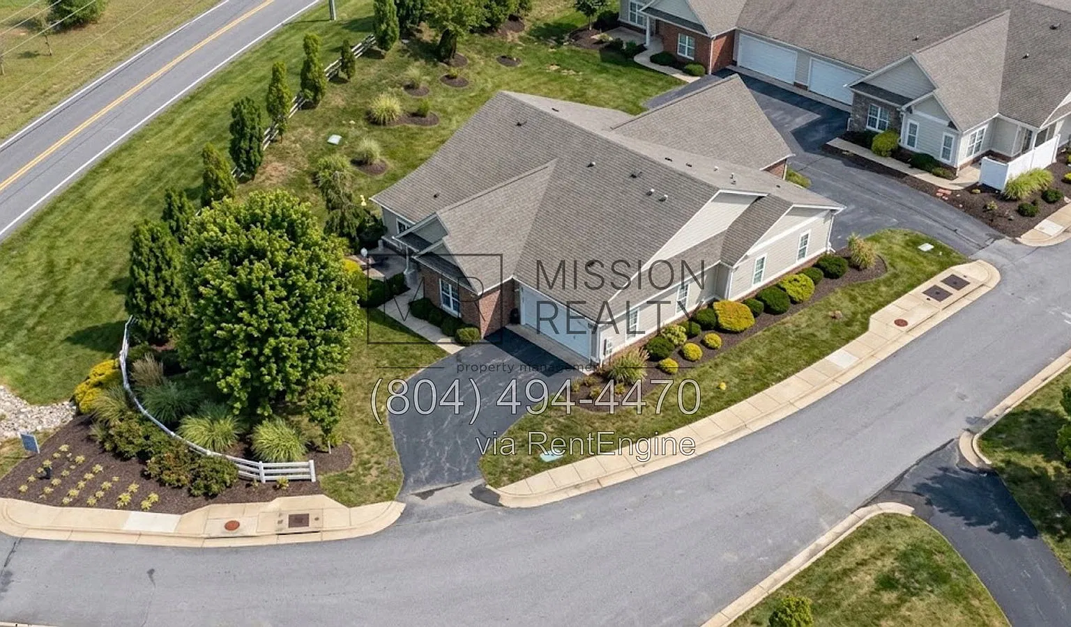 2 bed, 2.0 bath, 1204 sqft, $2,000 — Photo 1