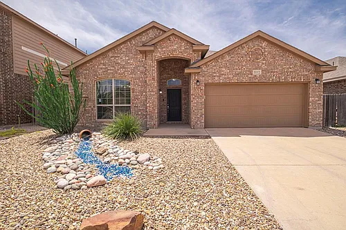 1111 Cerrillos Ave Photo 1