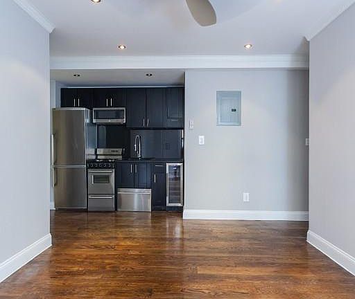2nd image of 127 Avenue C #4B