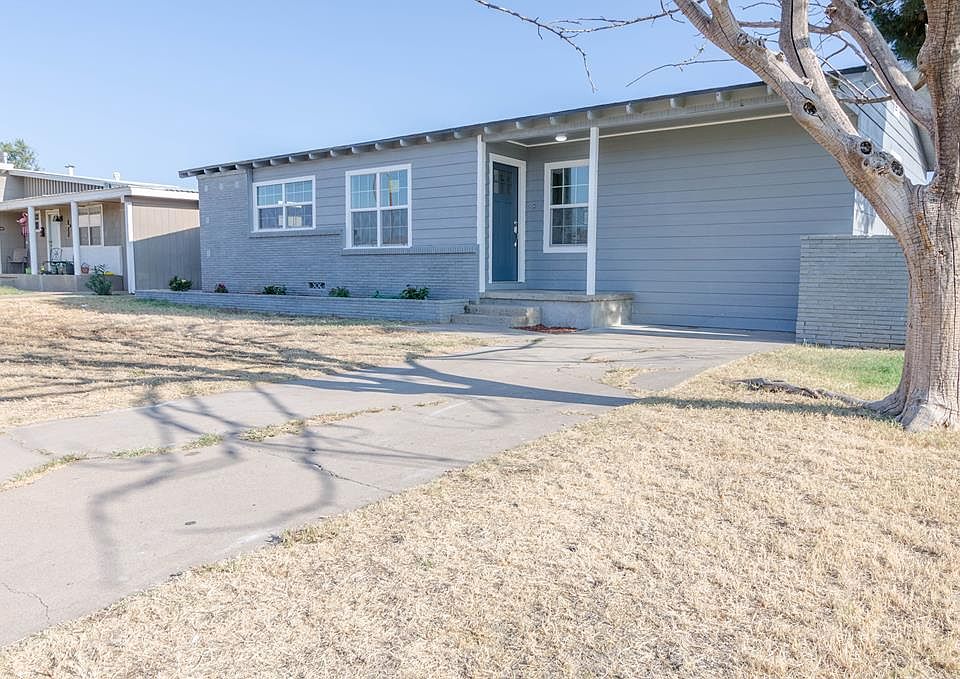 1st image of 2818 Hilltop Dr