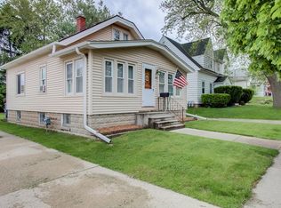 428 S 86th St, Milwaukee, WI 53214