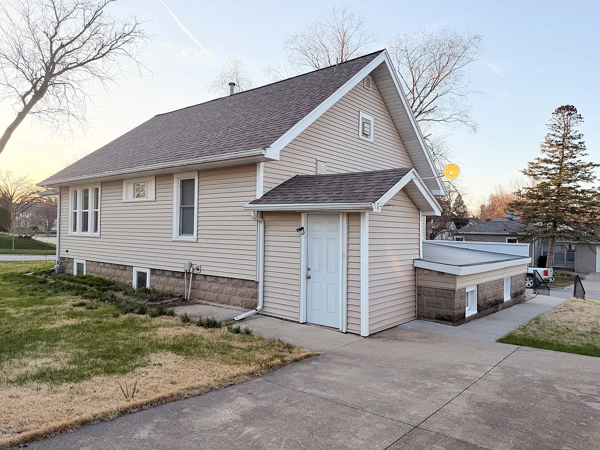 Building Photo - 1604 Franklin St