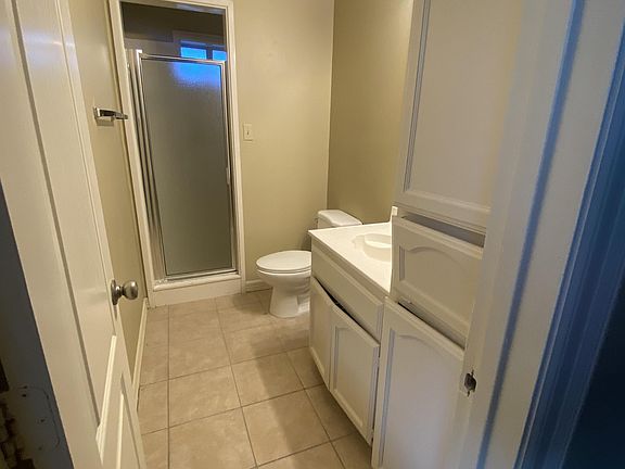 4th image of 2218 Moonlight Ln #4
