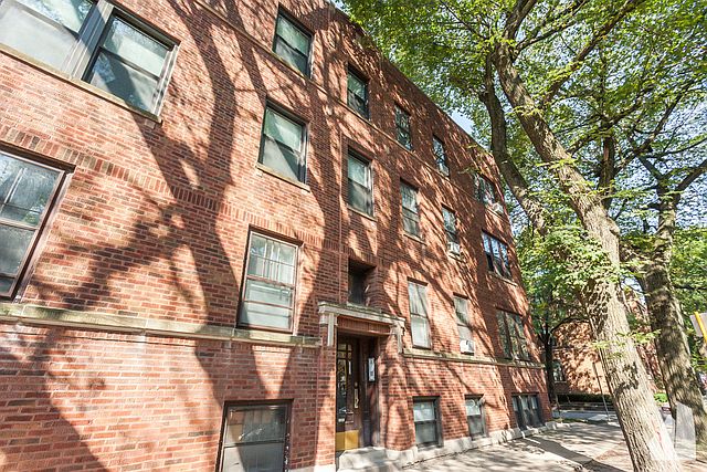 1st image of 2822 N Mildred Ave #1