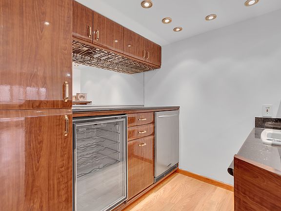 30th image of this home