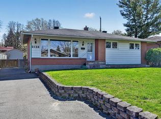 2128 Kingsley Rd, Ottawa, ON K2C2X5