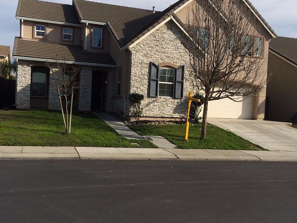 1st image of 200 Marina Ln