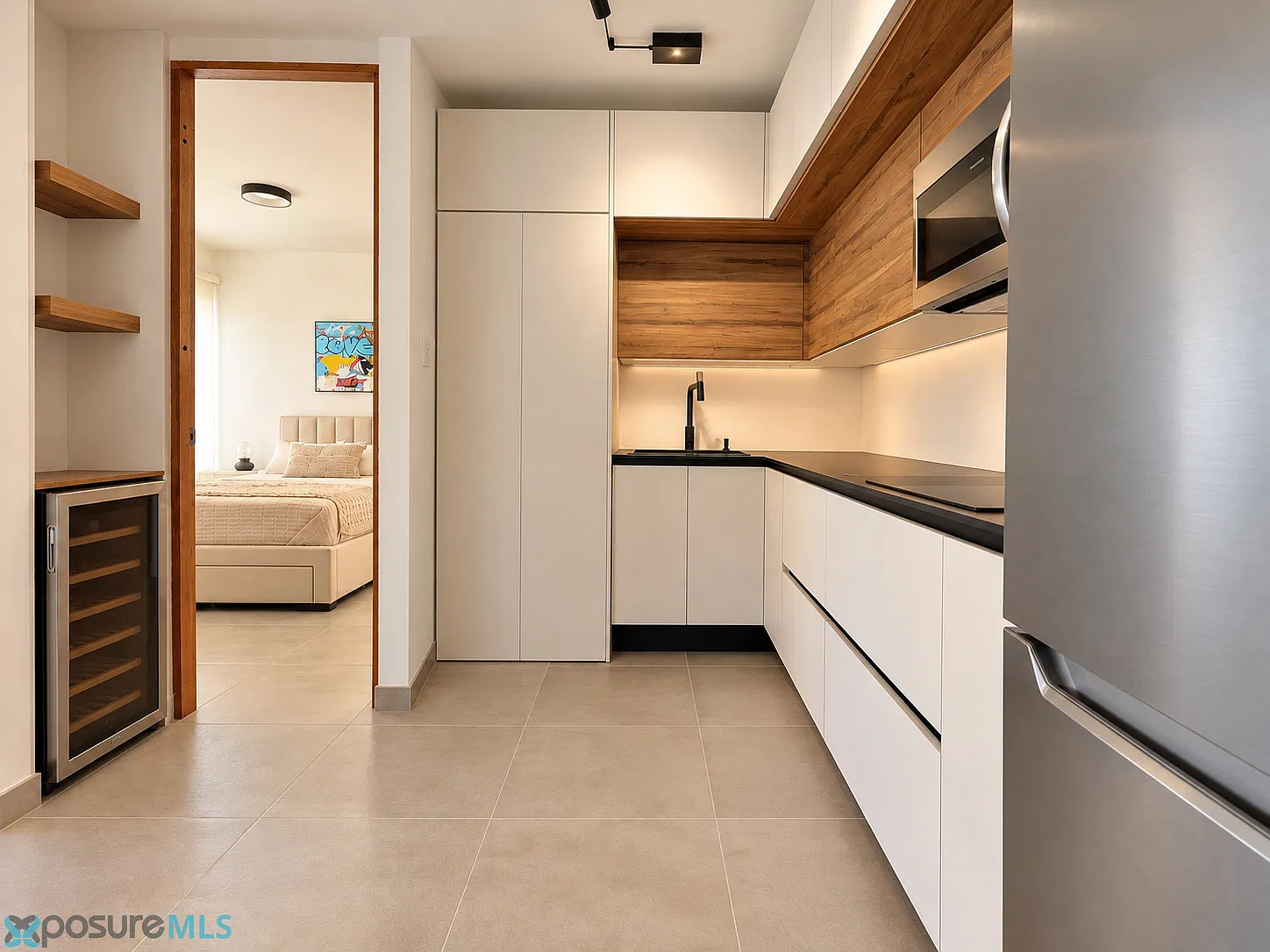 1 bed, 1.0 bath, 598 sqft, $2,300 — Photo 3
