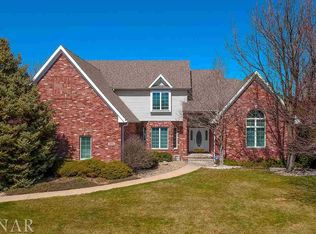 1905 Longwood Ln, Bloomington, IL