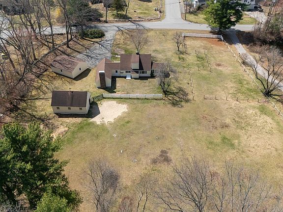 4th image of 12 Miltimore Road