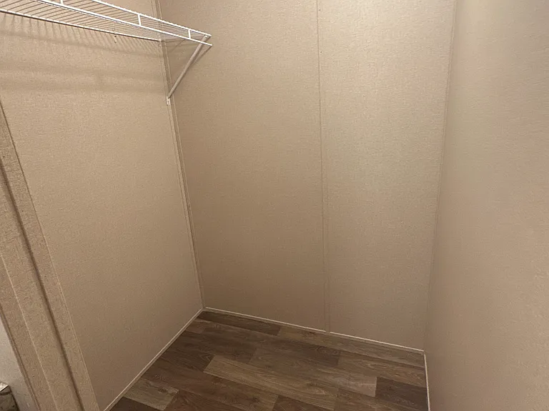 Spoon Bill Cir — Photo 9