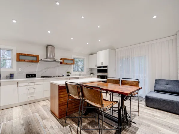 65 Edith St, Georgina, ON L0E 1L0