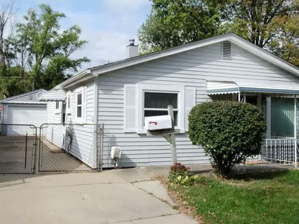 27791 Groveland St, Madison Heights, MI 48071