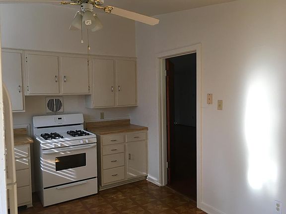 2nd image of 5335 Palm Cir
